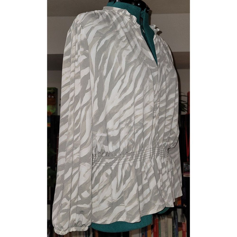 SIMPLY VERAWANG Sz XL Gray/White Zebra Print Watercolor Blouse Peplum Waist NWT